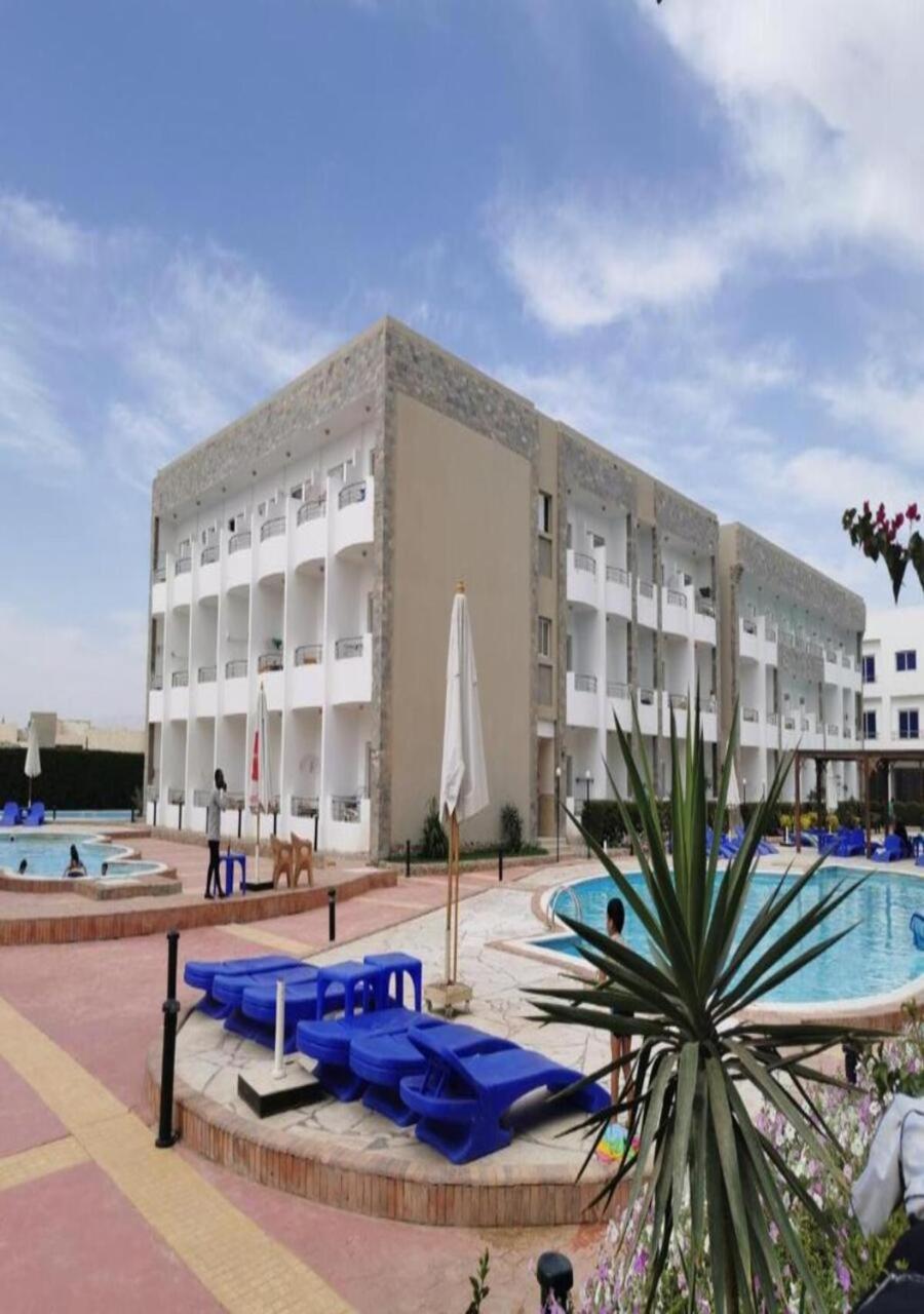 Appartement Furnished For Rent In Cecilia Furnteched, Kitchenee, Near Airport